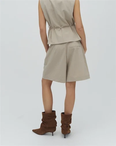 Mbym - Guri-M Shorts - Light Sand
